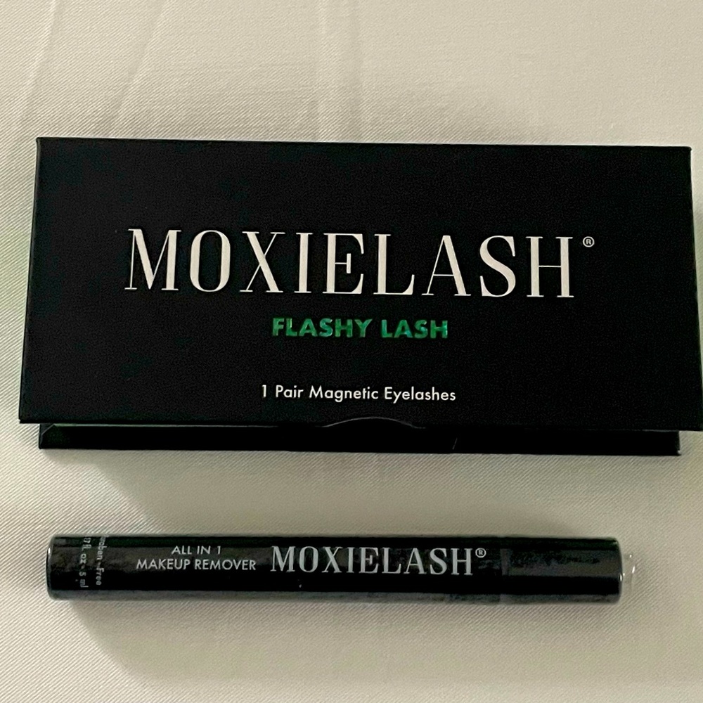 NEW Moxie Lash FLASHY LASHES plus remover